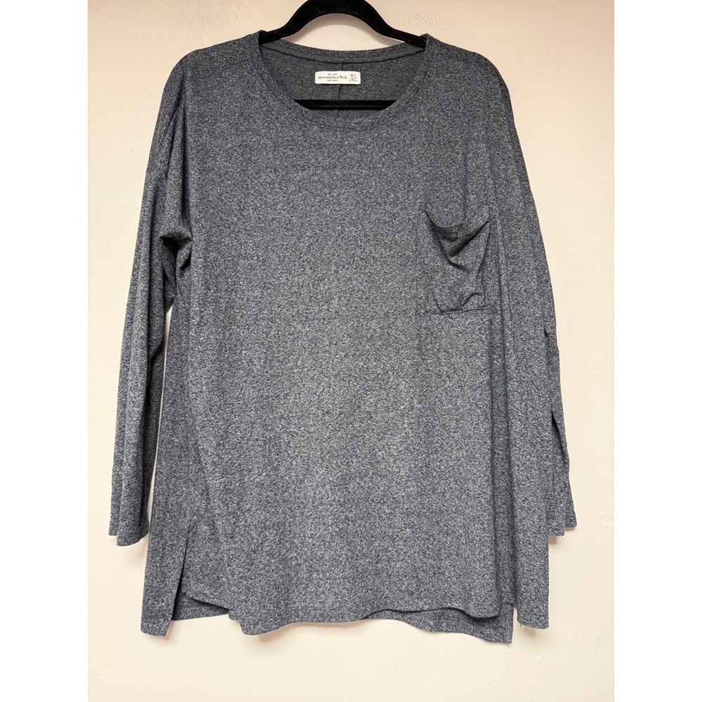 Abercrombie & Fitch Long Sleeve Top Womens M/L Gray Excellent Pocket Relaxed Fit